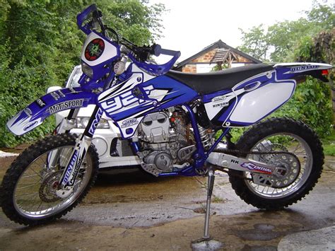 The only practical solution is to sell the 426 and buy a WR450. . Wr426f electric start kit